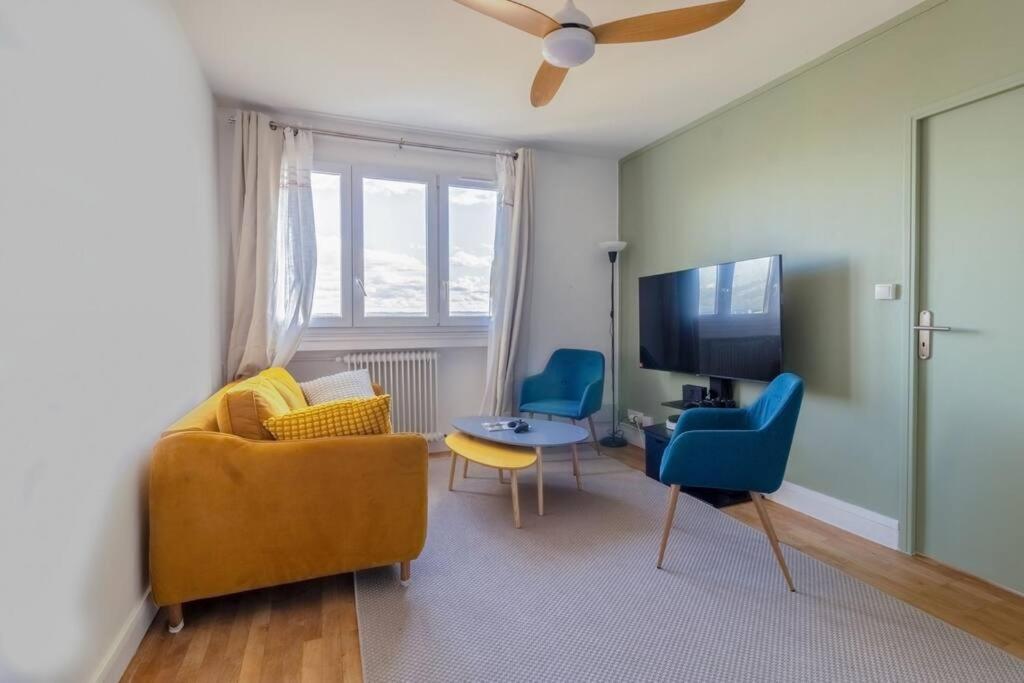 Renovated 2-Bed Apartment 2 Min From Lyon Oullins Exteriör bild