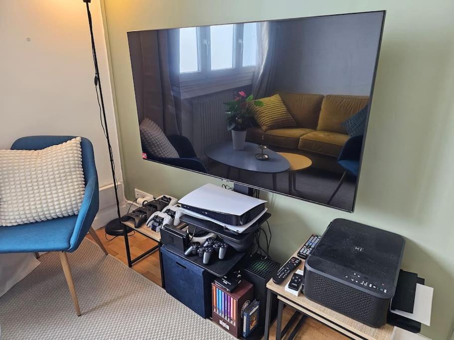 Renovated 2-Bed Apartment 2 Min From Lyon Oullins Exteriör bild
