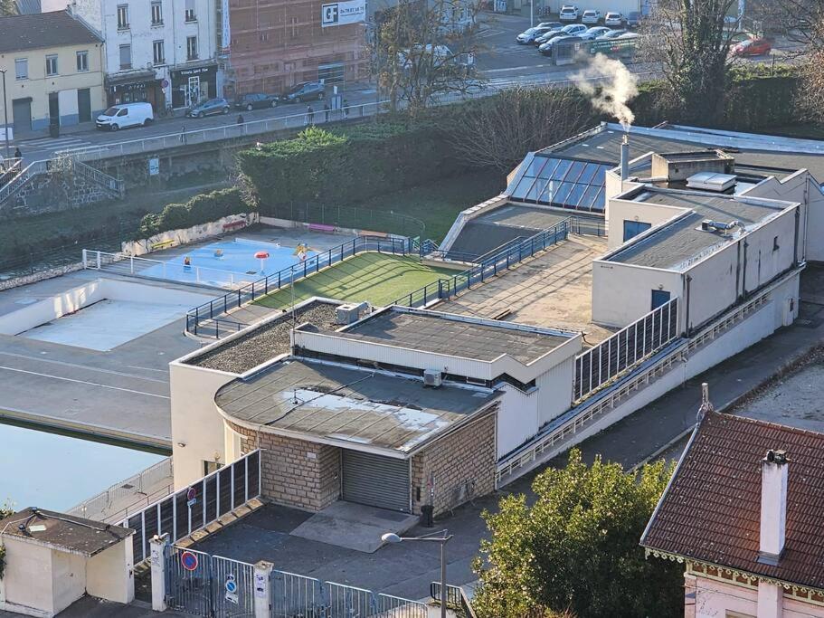 Renovated 2-Bed Apartment 2 Min From Lyon Oullins Exteriör bild
